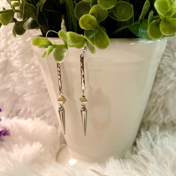 New Sterling Silver Hammered Earrings - Picture 1 of 4